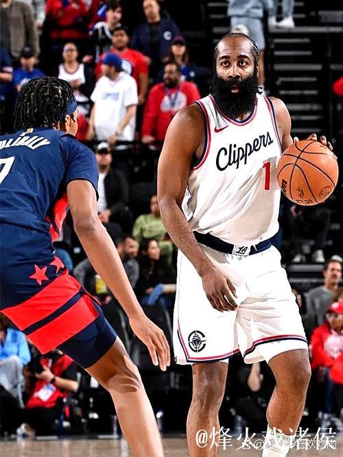 6胜20负！美媒：哈登应当趁早提交交易申请，莫待为时已晚